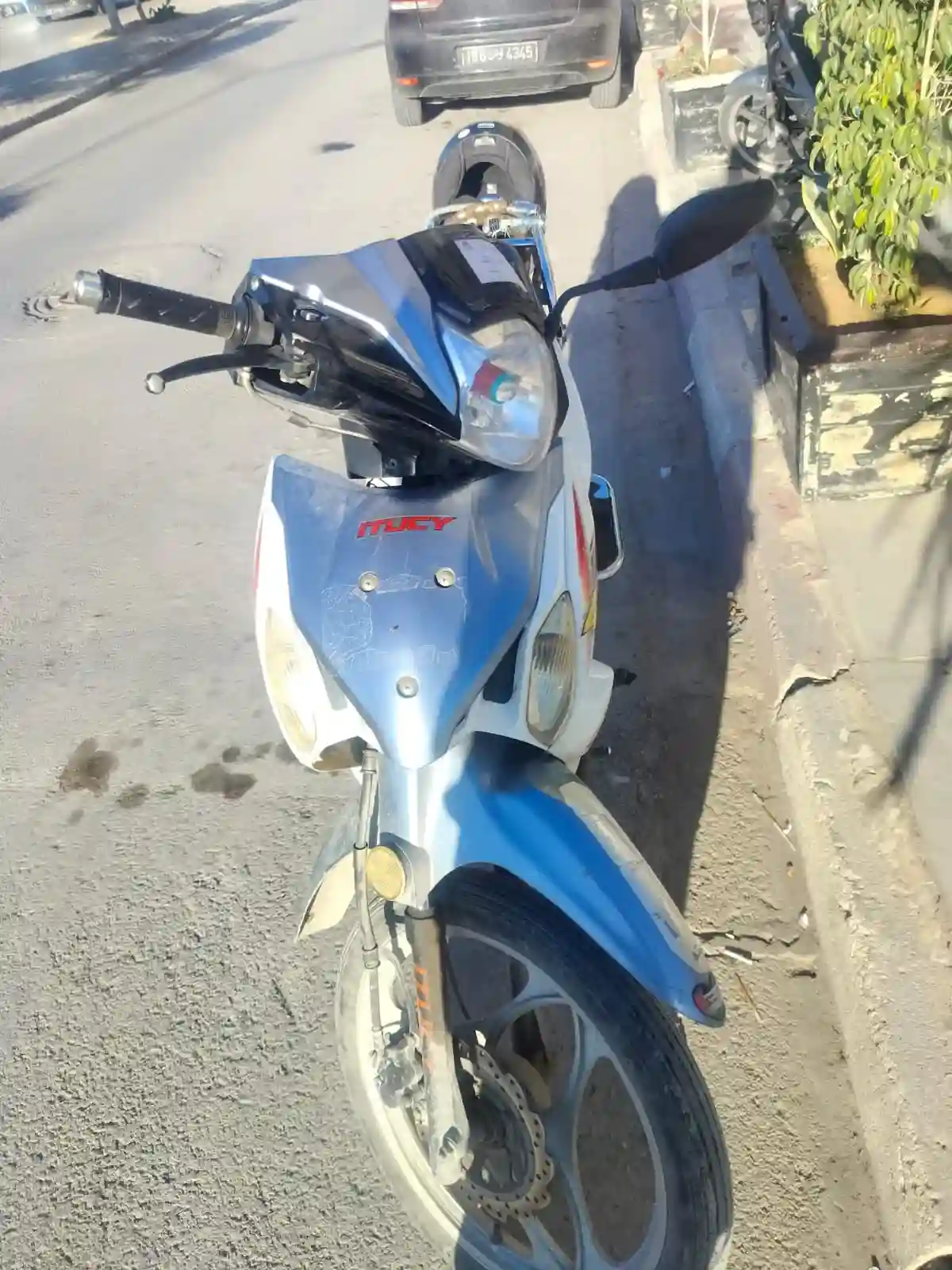 Moto Spark 110 - Vue 2