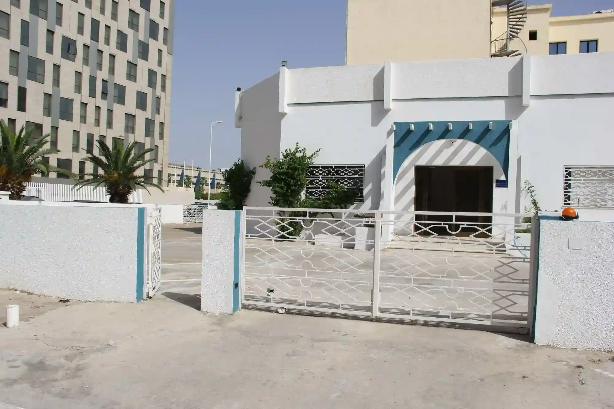 Appartement s+3 Usage Bureau au Centre Urbain Nord - Vue 4