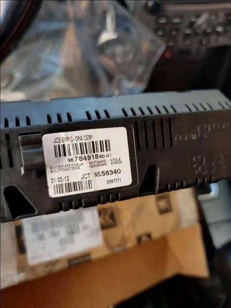 Afficheur Autoradio Peugeot Citroen D'origine Neuf - Vue 1