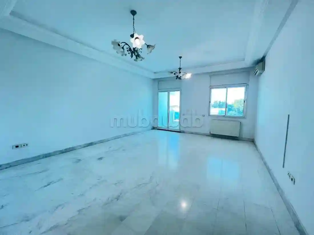 A Louer un Appartement en S2 Vide à Hammamet - Vue 1