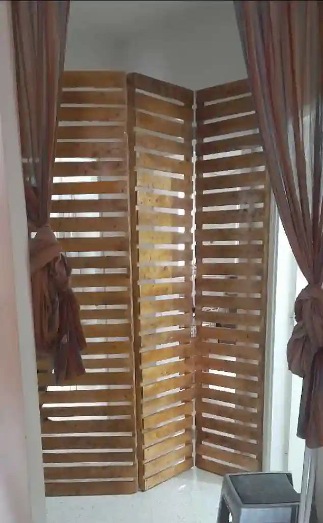 Paravent Séparation et Habillage en Bois - Vue 3