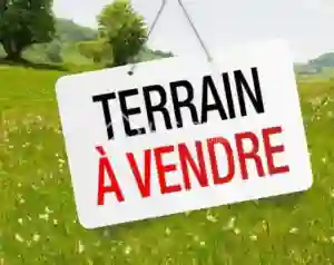 Un Terrain la Soukra à La Soukra