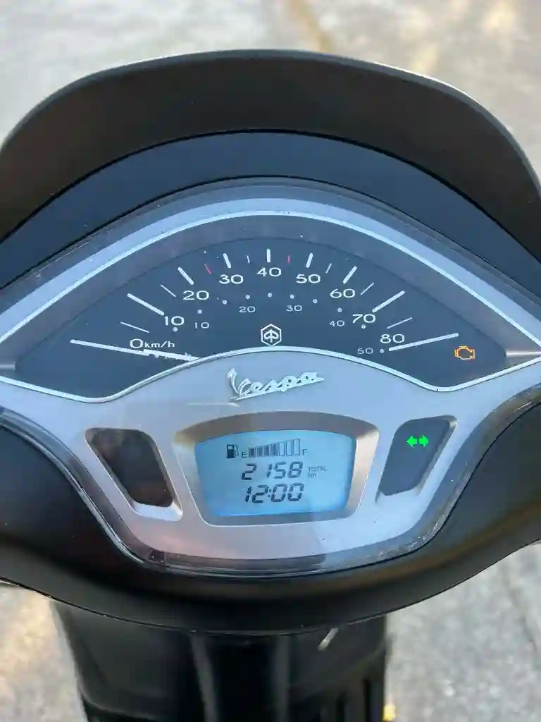 Vespa Sprint - Vue 1