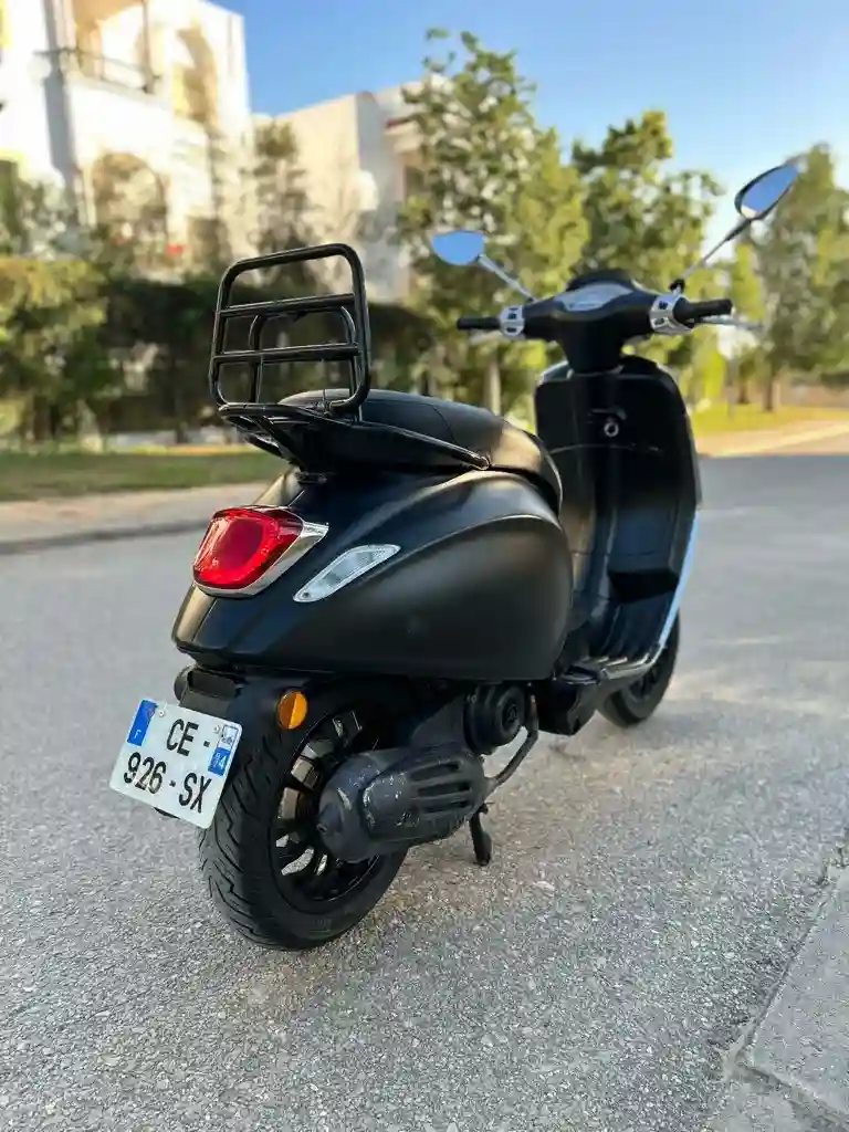 Vespa Sprint - Vue 7