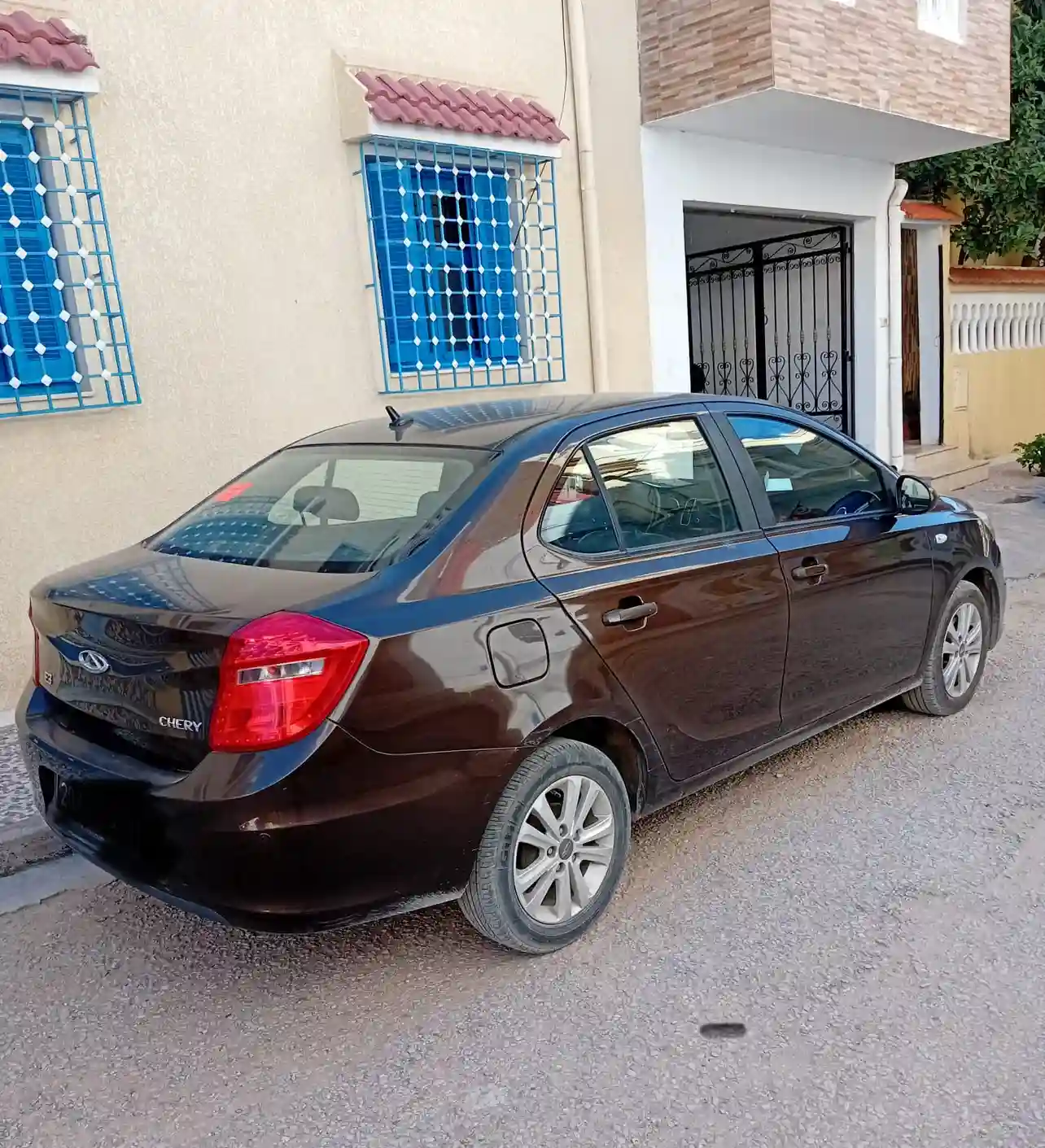 Très Belle Chère à Cite El Mourjene - Vue 2