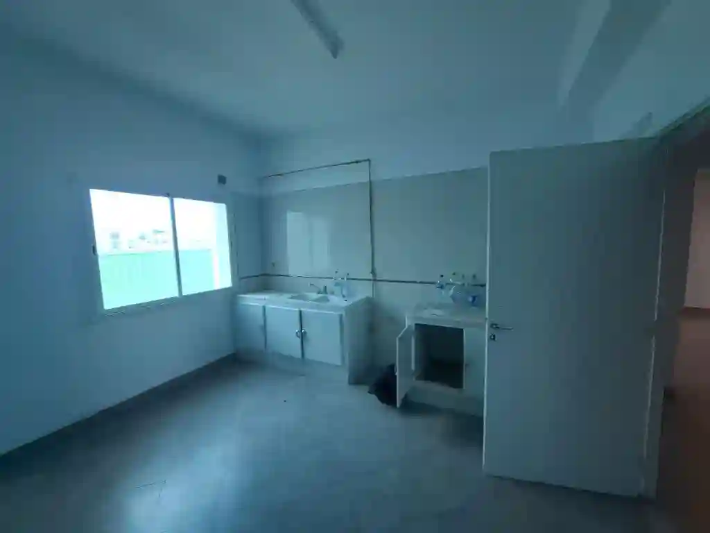 Bureau h+4 au 2ème Étage à la Zone Industrielle Mghira Emplaceme - Vue 7