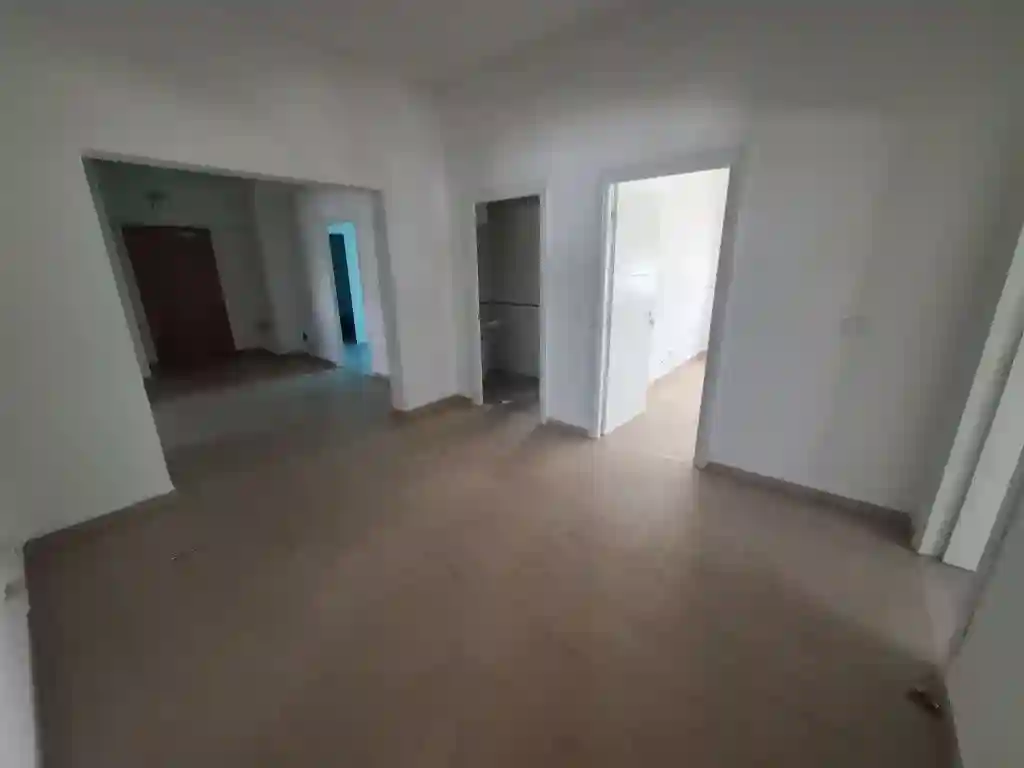 Bureau h+4 au 2ème Étage à la Zone Industrielle Mghira Emplaceme - Vue 9