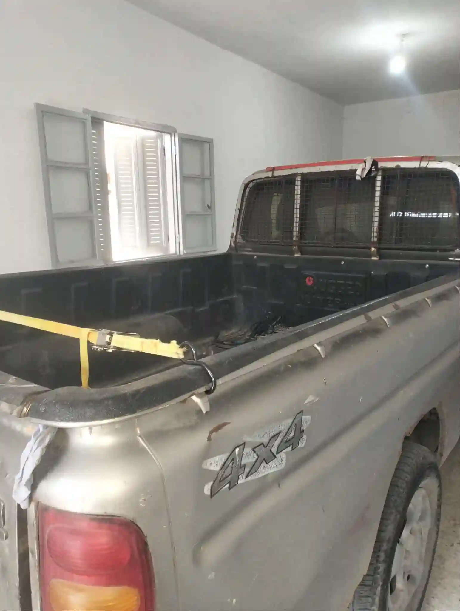 Mahindra Pickup Ndhif à Ouerdanine - Vue 2