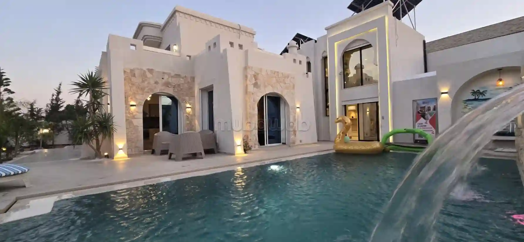 Studio Aziza - Vue 3