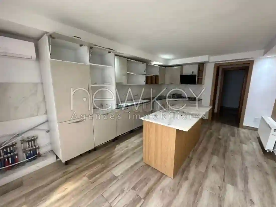 Villa S4 Avec Jardin à Louer Aux Jardins de Carthage