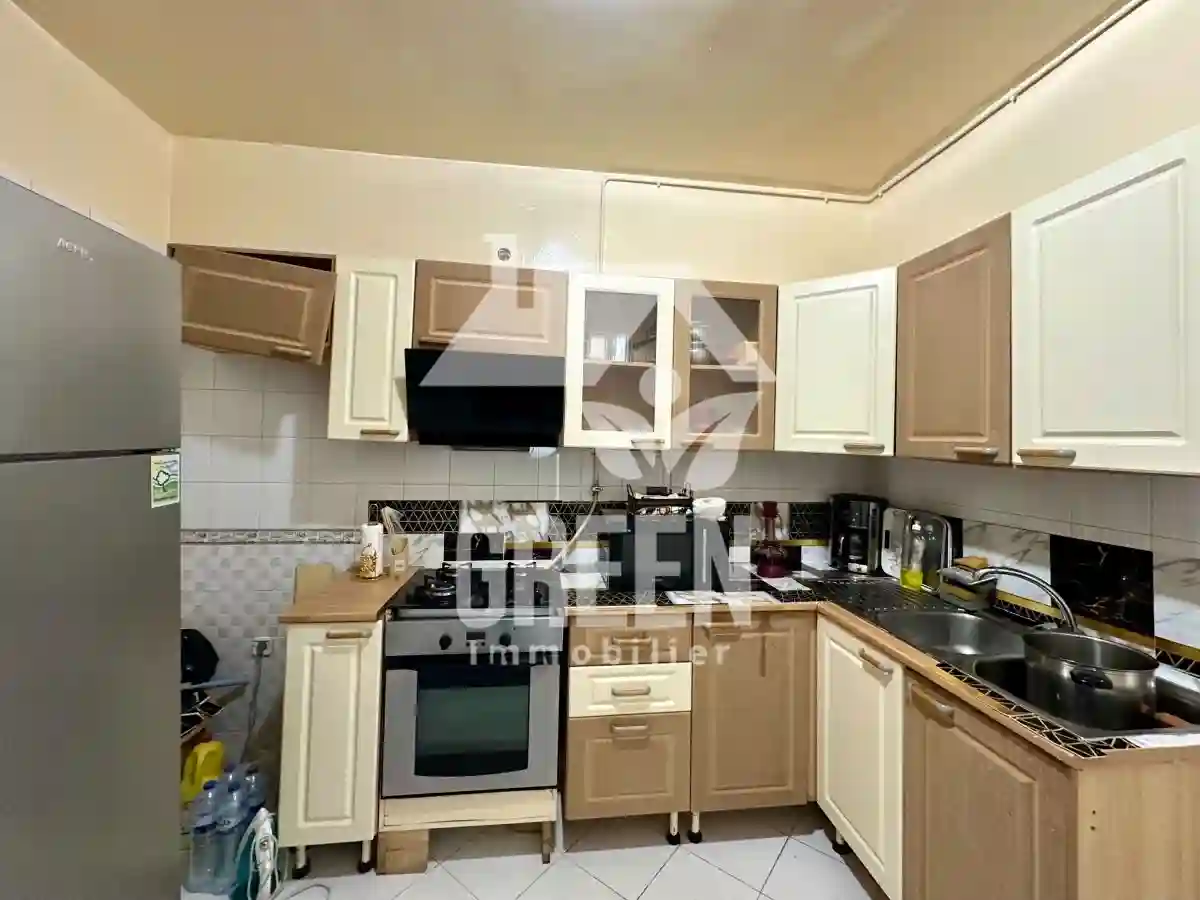 Appartement a Vendre s+3 Située à Laouina - Vue 2