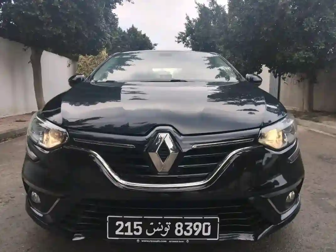 Renault Megane - Vue 3