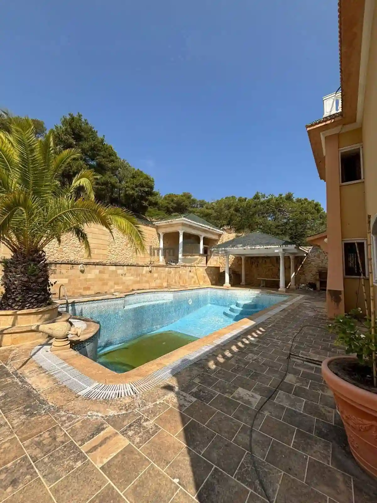 Villa Haut Standing Corniche Bizerte à Bizerte - Vue 4