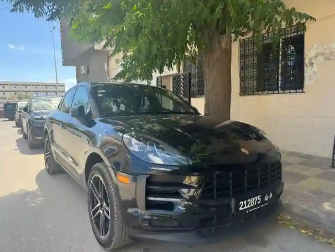 Porsche Macan Importee EN Exellent Etat - Vue 3