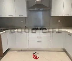 Triplex de 200 m2 au lac 1 à Berge Du Lac