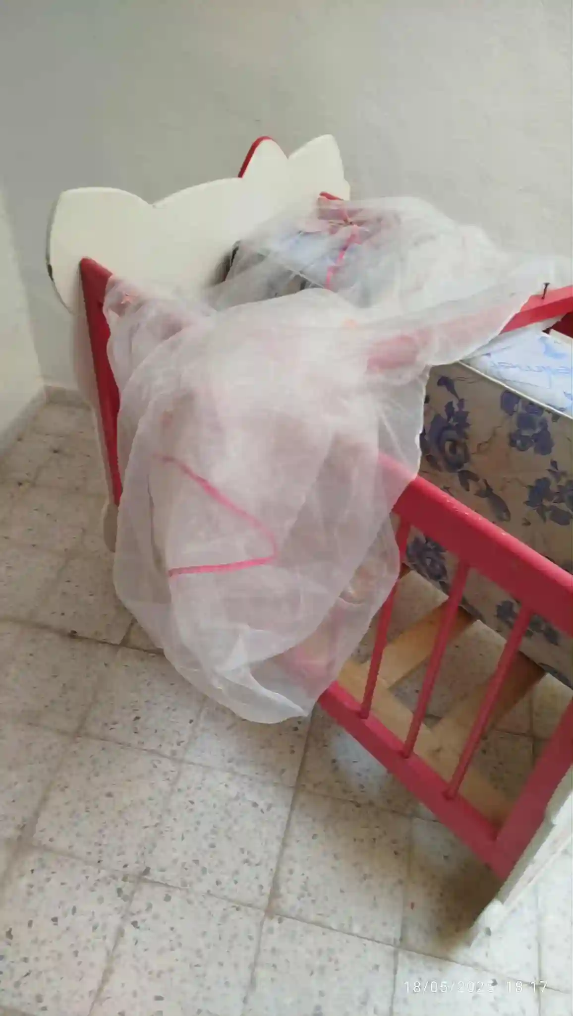 Lit Bébé Avec Matelas - Vue 2