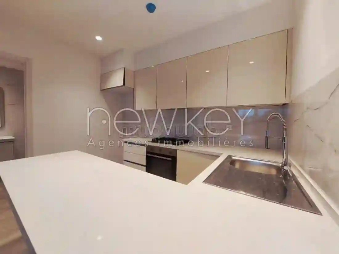 Coquet Appartement S1 à Sidi Daoued - Vue 3