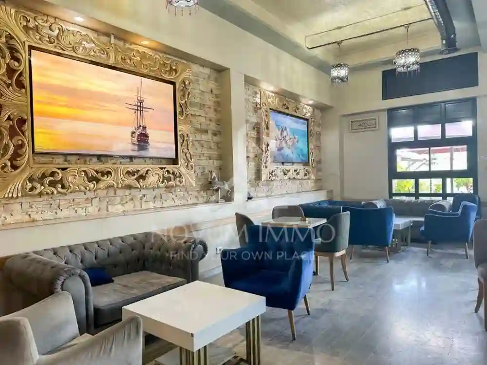 A Vendre Font de Commerce D'une Salon de the