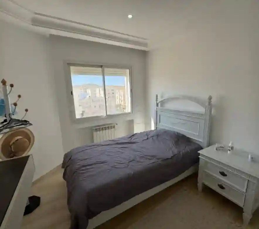 Location S3 Meublé à Ennasr 2 - Vue 4