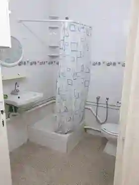 Plein cv Près Africa à Bab Bhar - Vue 4