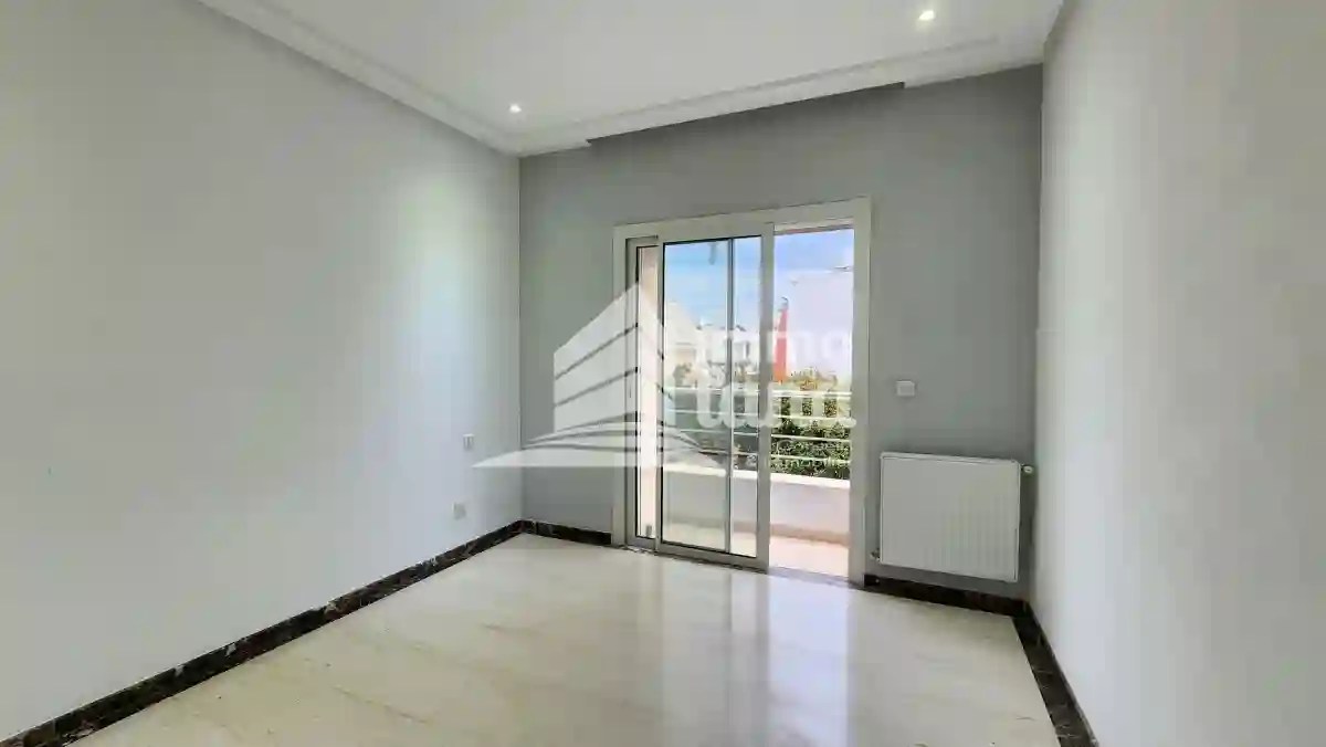 Appartement s3 à la Marsa à Cite Erriadh