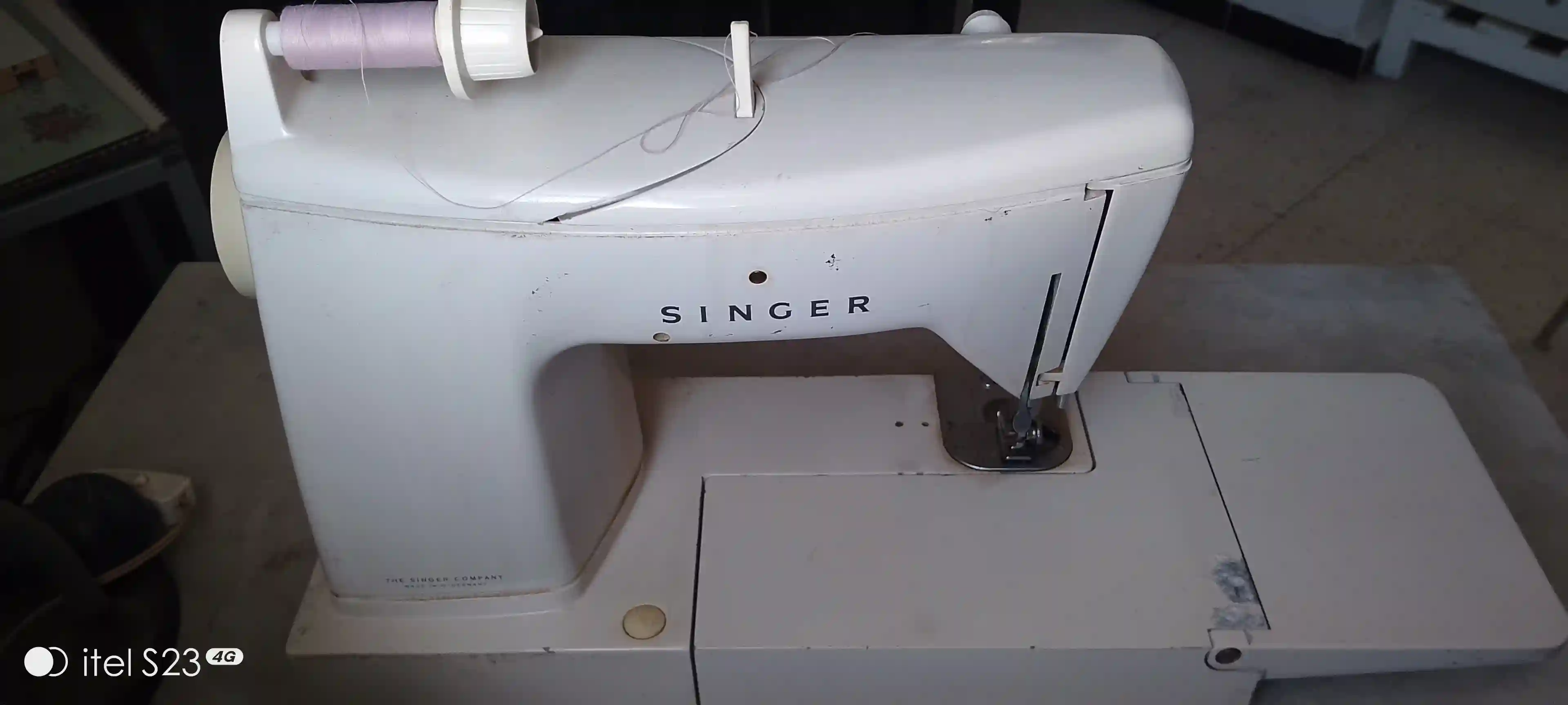 Machine à Coudre Singer à Le Bardo - Vue 2