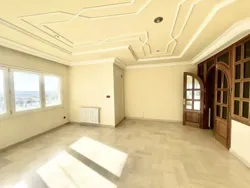 Villa Habitation et Investissement au Même Temps à El Manar 1