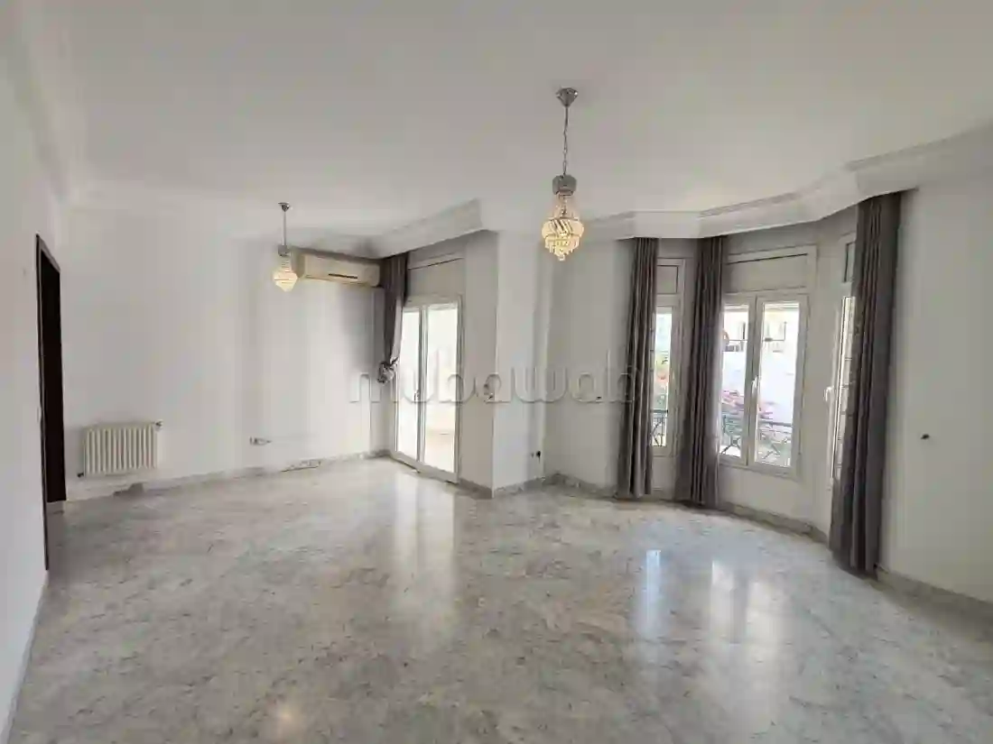 A Louer un S3 à Ain Zaghouan Nord