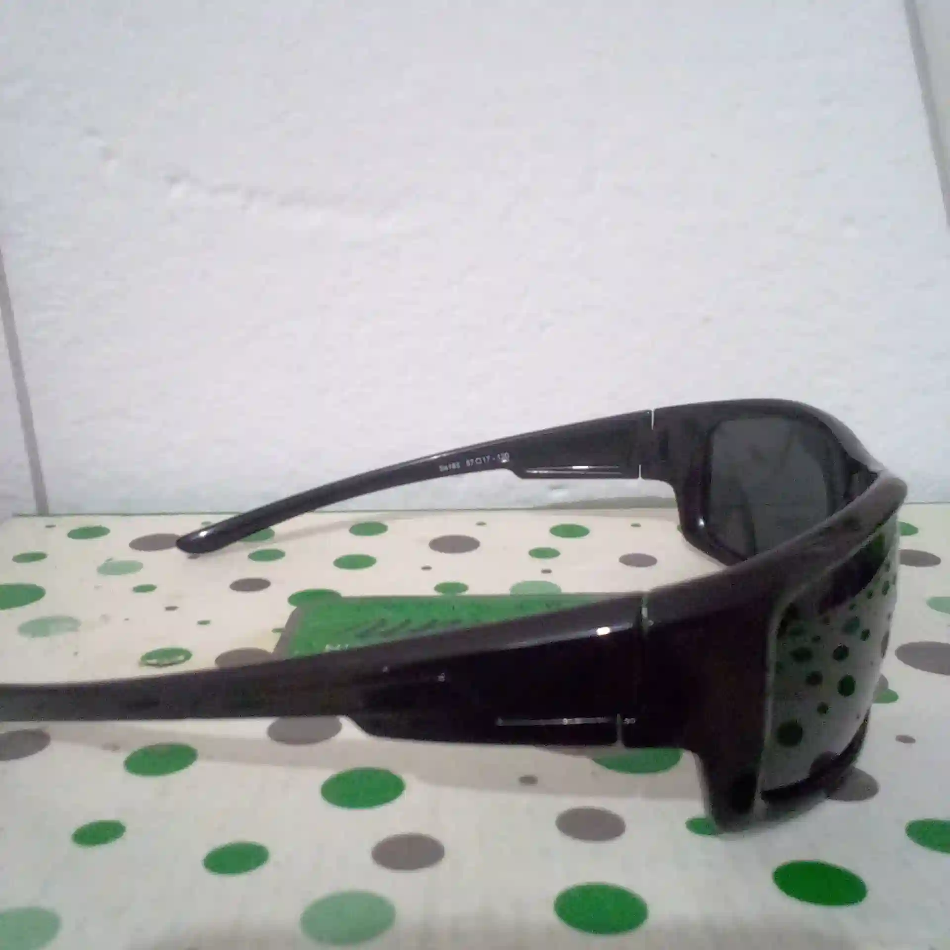 Lunettes a 180 dt à Hammam Chatt - Vue 2