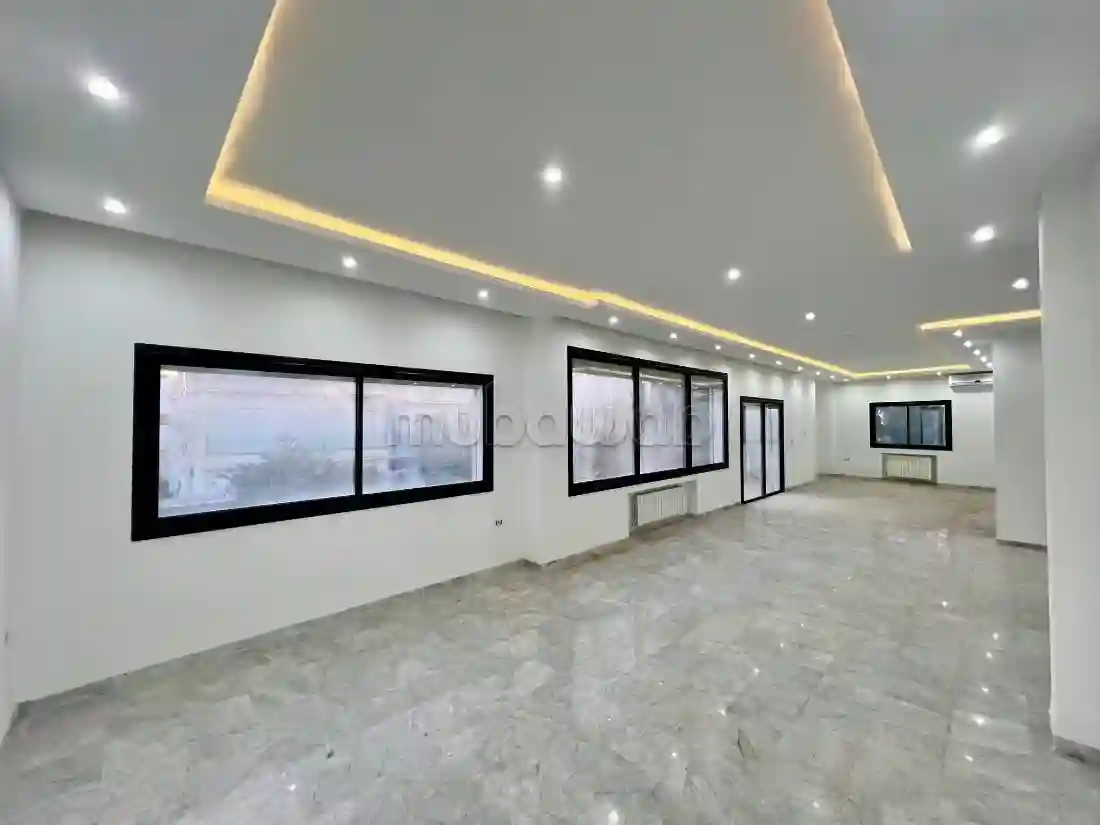 Étage de Villa Avec Entrée Indépendante - Vue 2