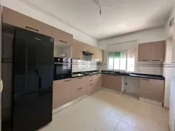 Ennasr 2 à Louer Spacieux Appt s3 Bien Situé