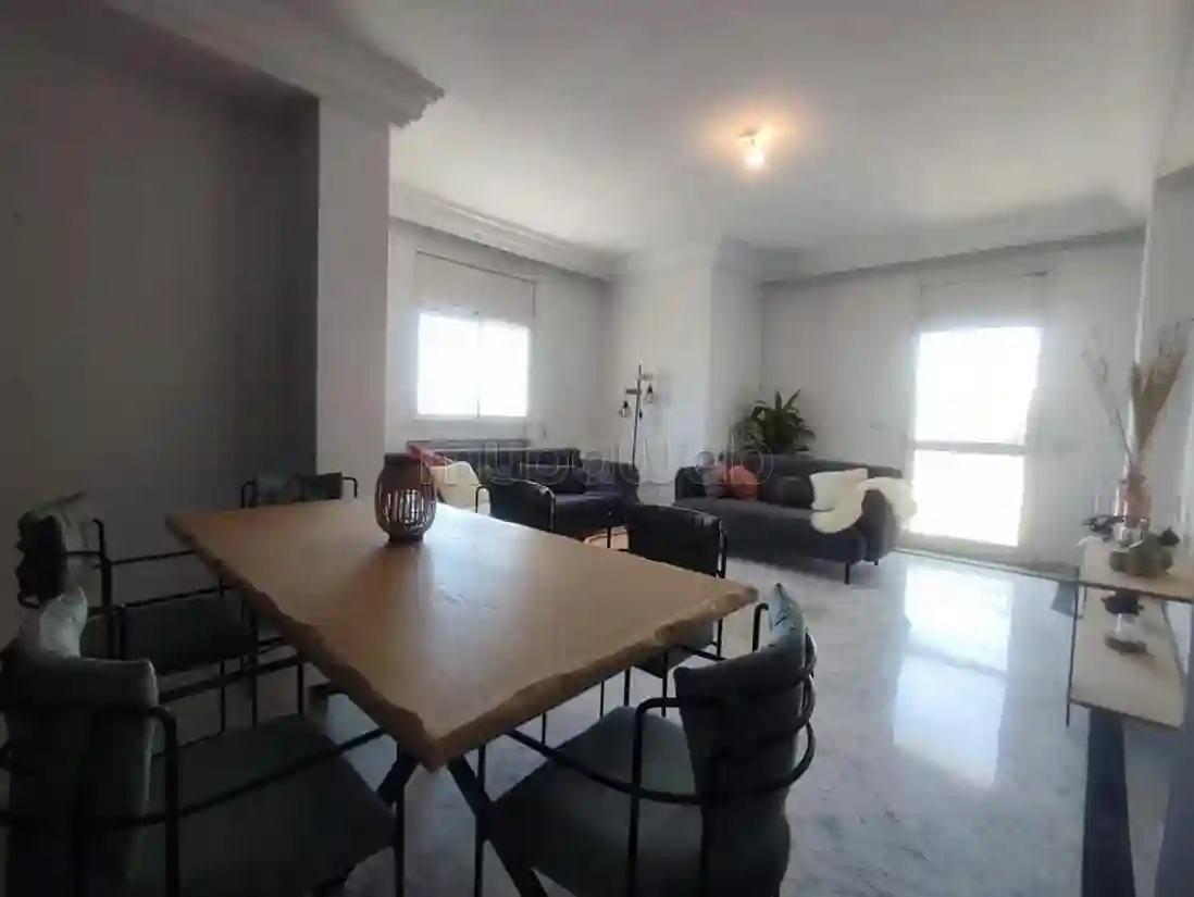 Ennasr 2 à Louer Spacieux Appt s3 Bien Situé - Vue 2