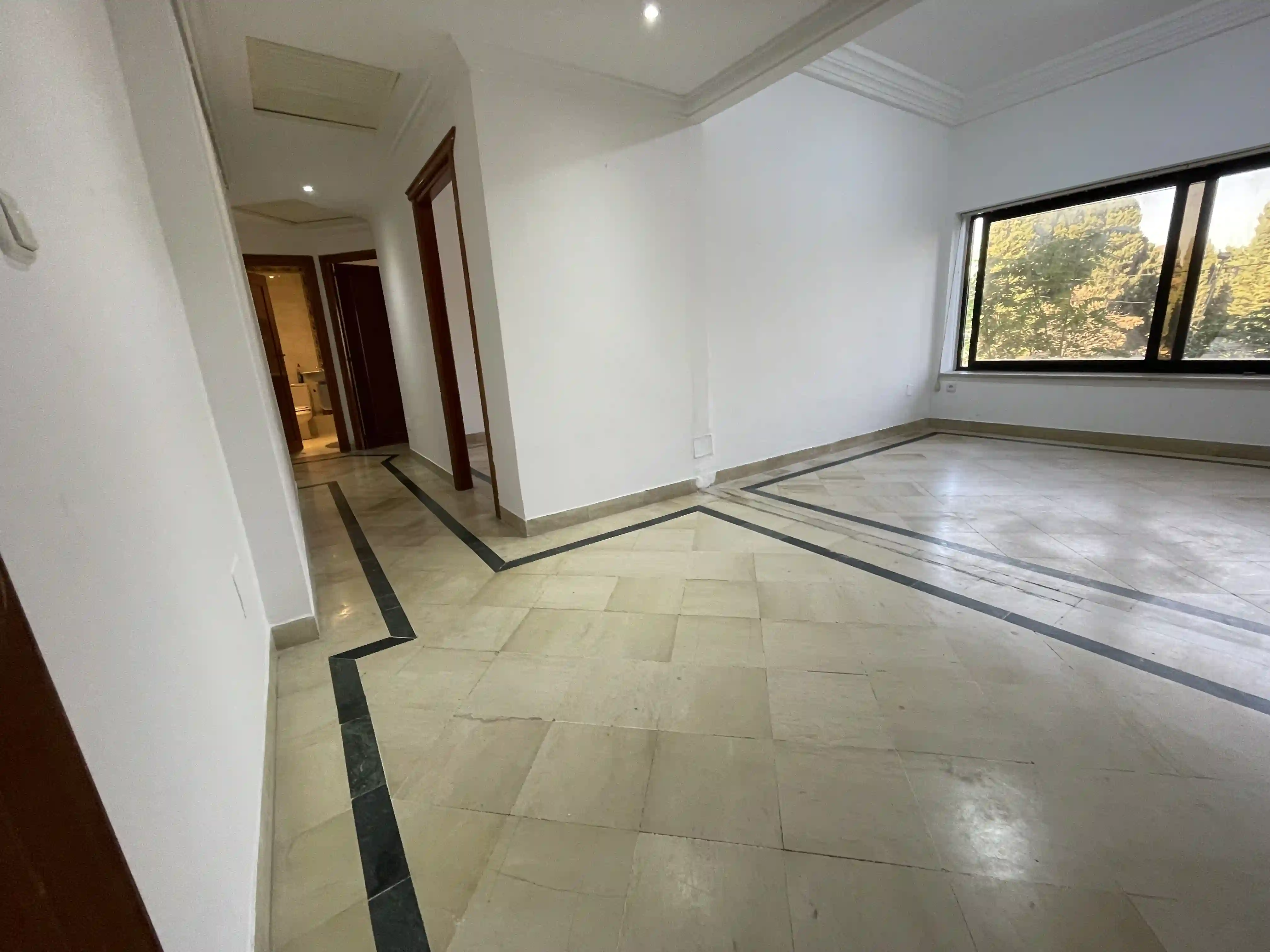 Un Bureau à Khaireddine Pacha à Kheireddine Pacha - Vue 2