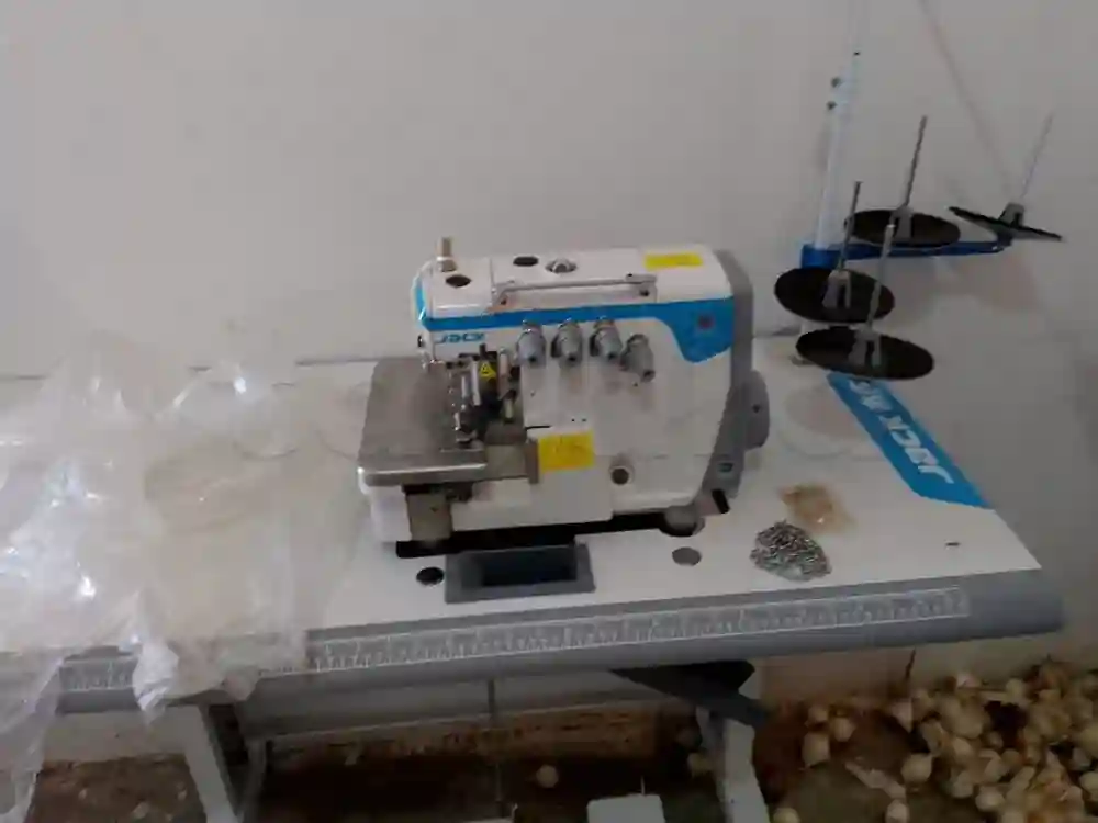 ماكينة خياطة جديدة للبيع - Vue 1