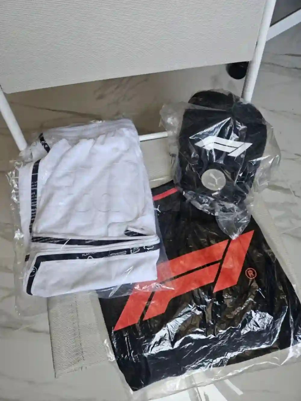 F1 Motorsport Regular Fit Crewneck Tshirt Taille M Prix 135dt