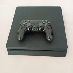 Ps4 Slim non Patché à Sidi Hassine