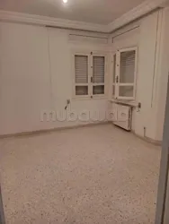 Ennasr 2 à Louer Spacieux Appt s3 Très Bien Situé