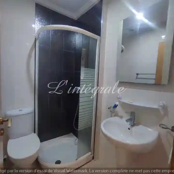 Studio Meublé Haut Standing à Cite Ennasr 2 - Vue 2