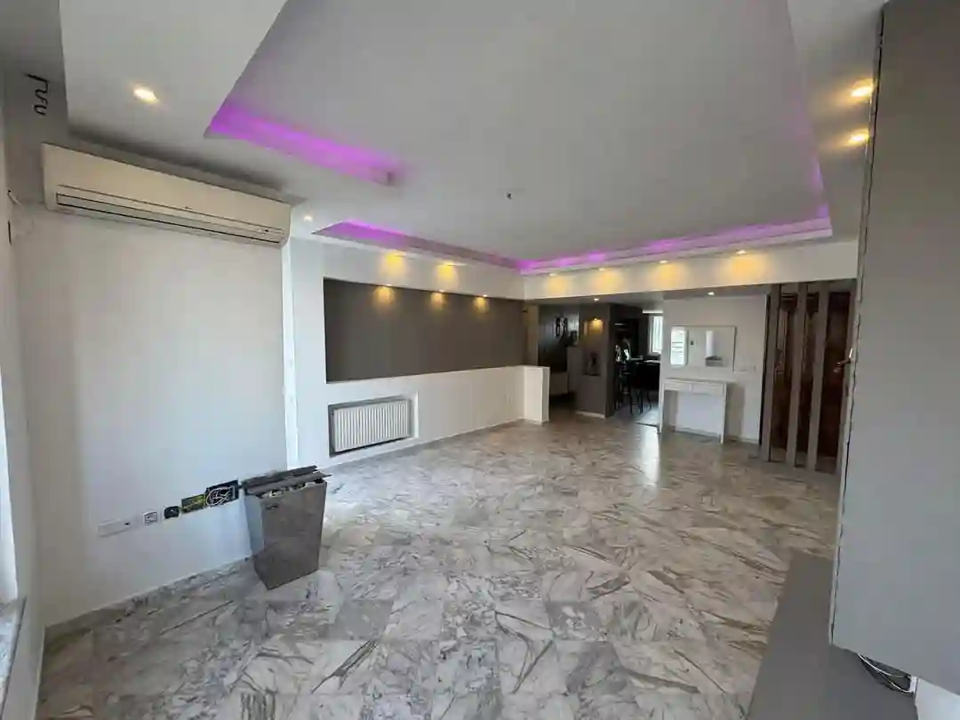 S3 400 md a Ennasr 1 à Cite Ennasr 1 - Vue 1