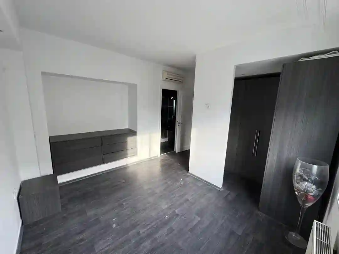 S3 400 md a Ennasr 1 à Cite Ennasr 1 - Vue 2