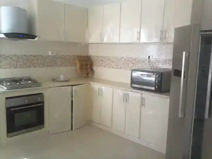 S2 Meublé a Soukra Semaine à La Soukra - Vue 1