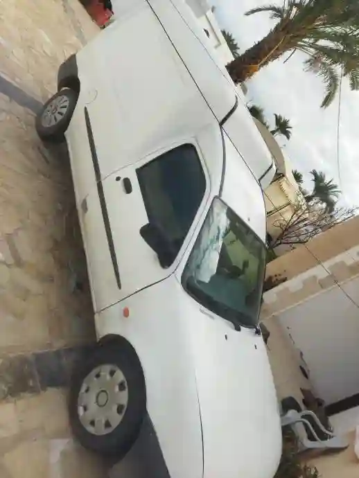 A Vendre Ford Courrier - Vue 3