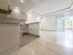 Appartement S1 Avec Jardin à La Soukra