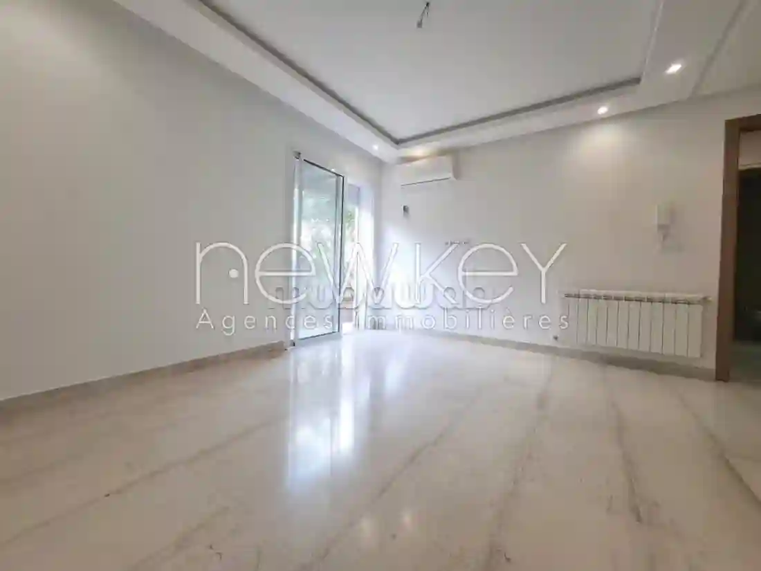 Appartement S1 Avec Jardin à La Soukra - Vue 3