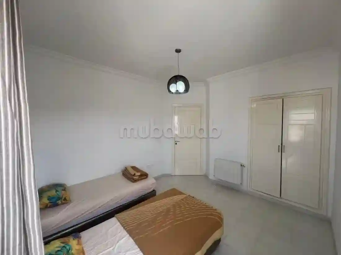 À Louer s2 Meublé - Vue 3