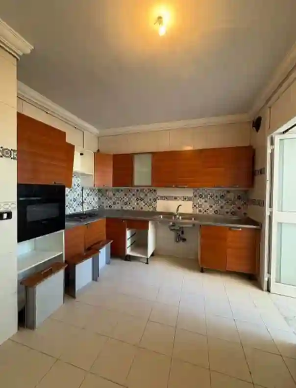 S3 Occasion Unique à Cite Ennasr 2 - Vue 1