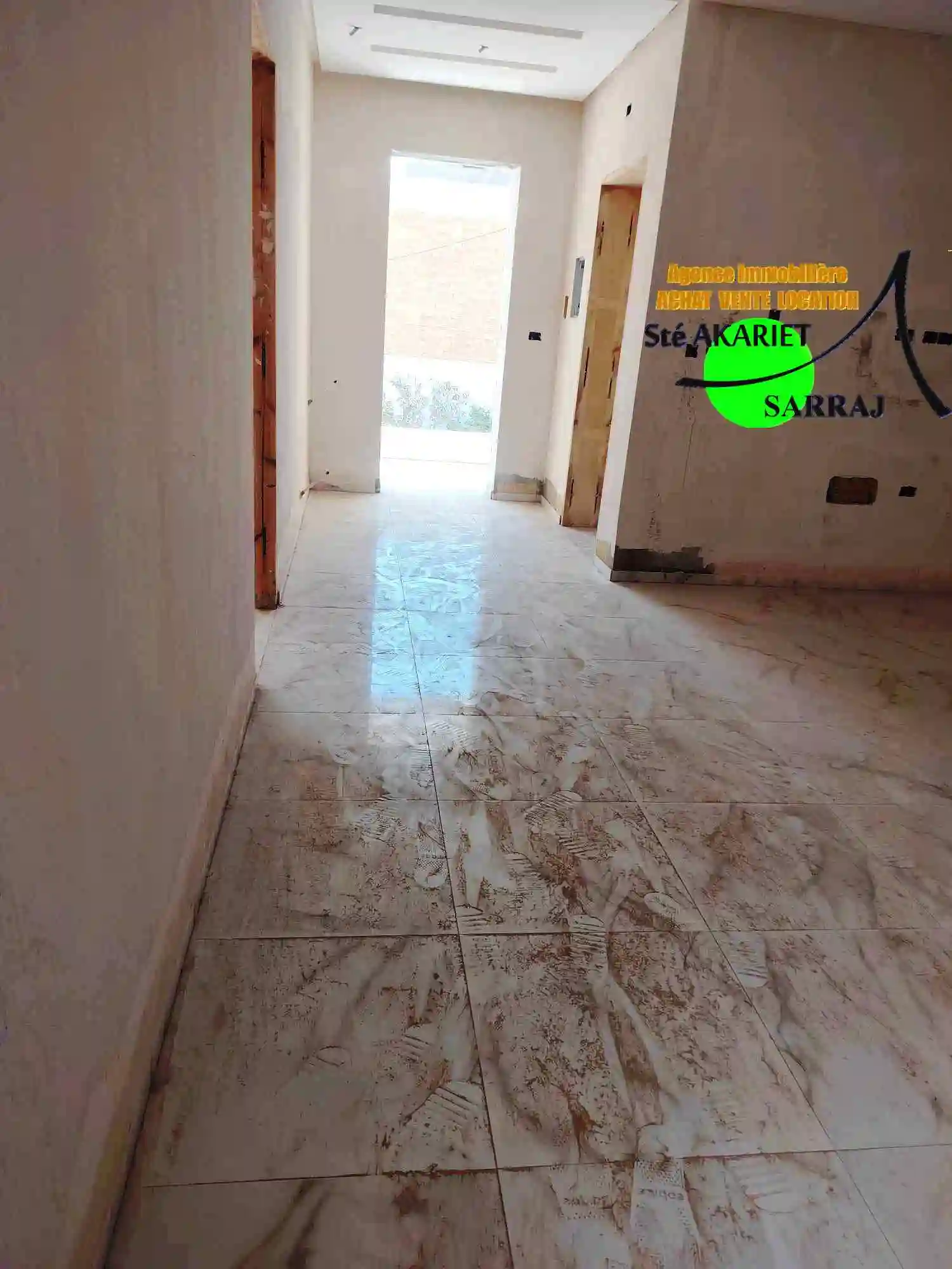 Villa et Deux Étages à Hammem Sousse Bhayer à Hammam Sousse - Vue 3