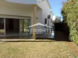 Villa s+5 à ain Zaghouan Nord Pour un Usage Bureautique Mbl0516