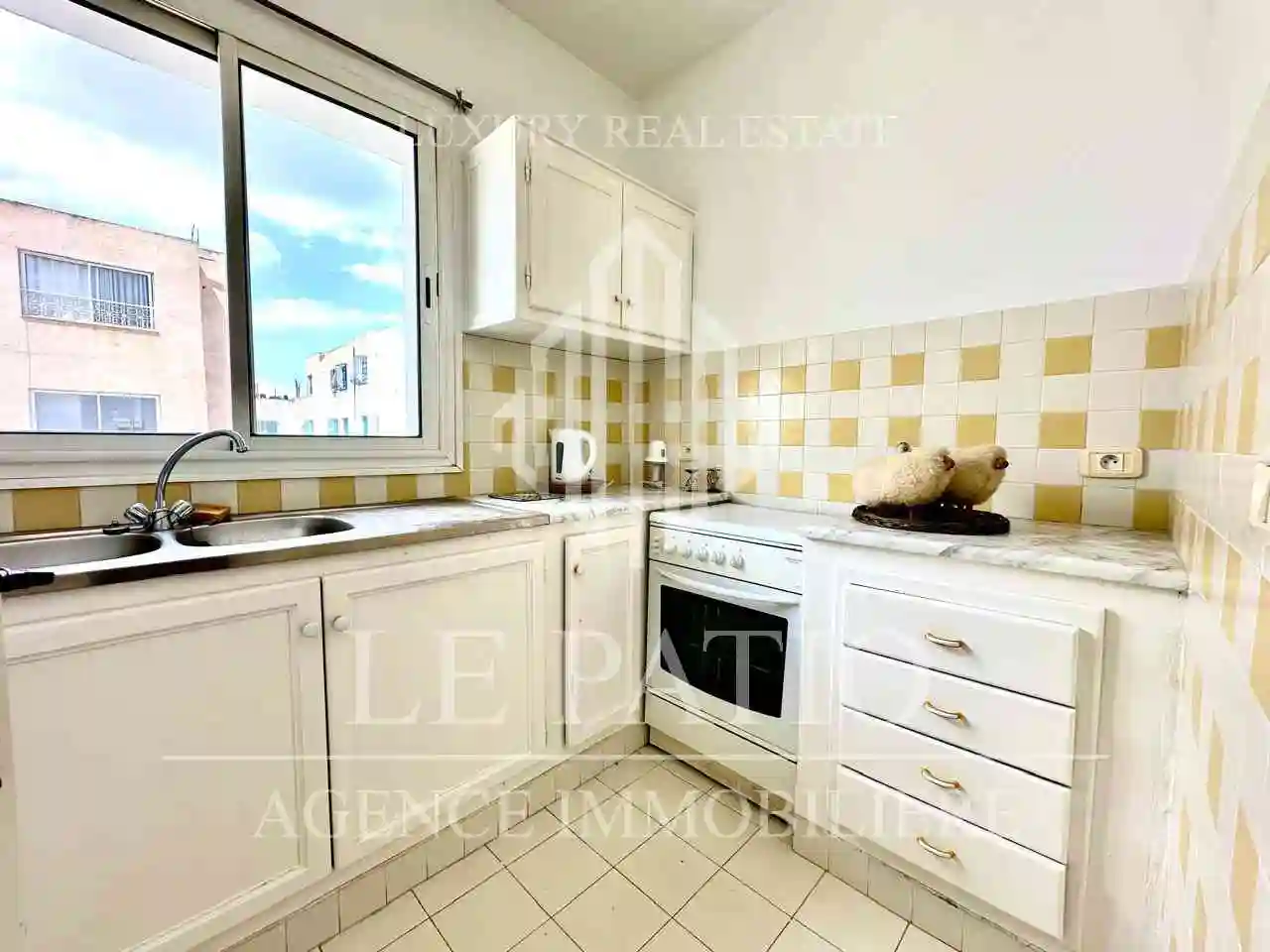 Appartement s1 Meuble a la Marsa Avec Jardin à Cite Des Juges 2 - Vue 2