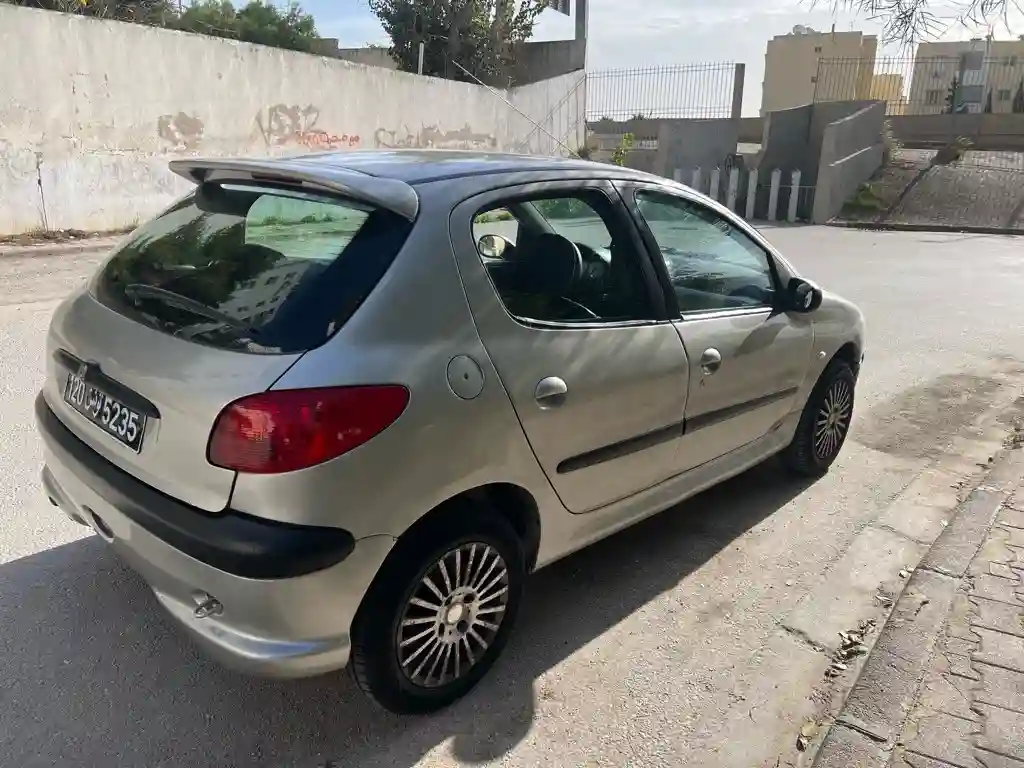 Peugeot Tout Option Première Main D'origine - Vue 6